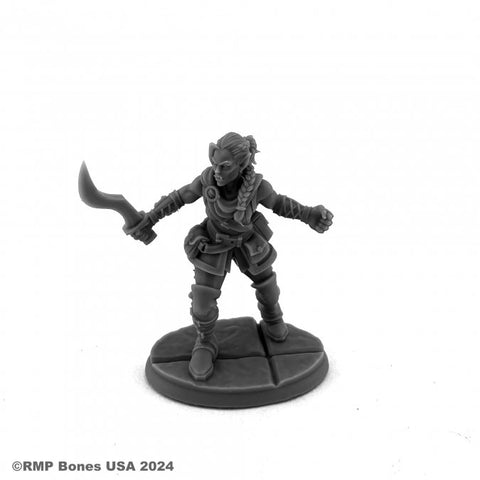 RPR 07123 Emrul Gozgul, Half-Orc Rogue (Alternate Sculpt)