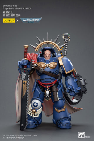 JoyToy WH40K Ultramarines Captain in Gravis Armour