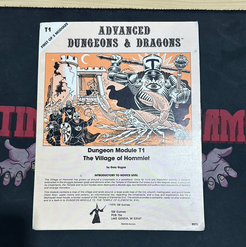 Advanced Dungeons & Dragons 1E: The Village of Hommlet T1 (Mono Cover)