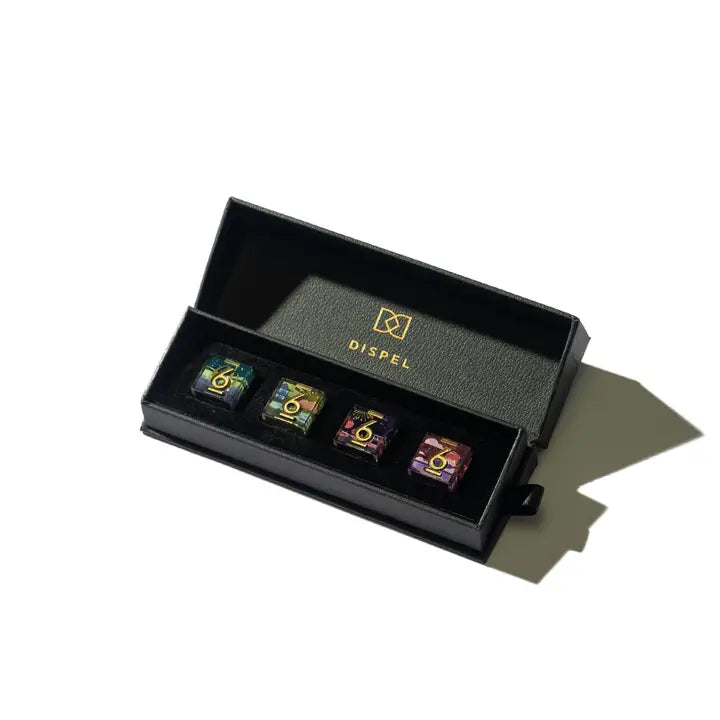 Japan 4-Piece Iconic D6 Set