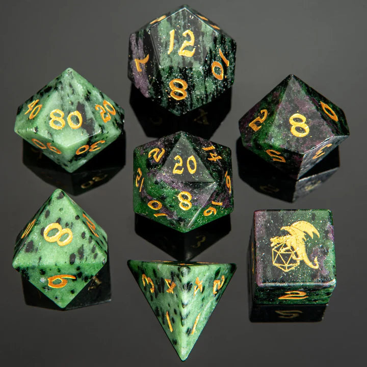 Dragon's Hoard Gemstone Dice - Ruby in Zoisite