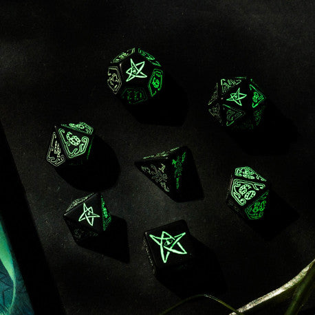 Call of Cthulhu Dice Black & Glow-in-the-Dark Dice Set