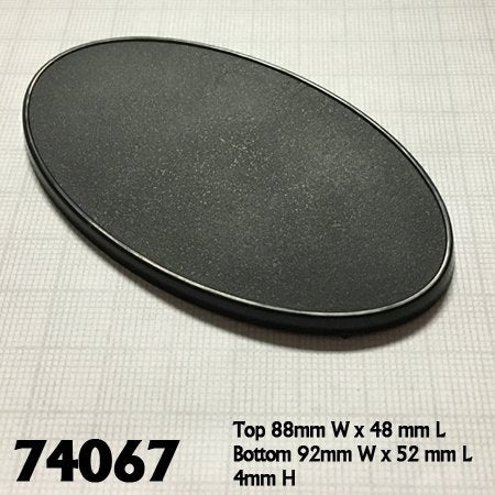 RPR 74067 90x52mm Oval Gaming Base
