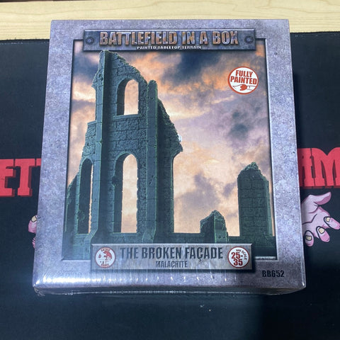 Battlefield in a Box: Gotchic Broken Facade - Malachite