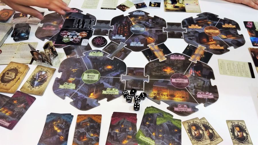 Arkham Horror (Third Edition) Arkham Horror (Third Edition)